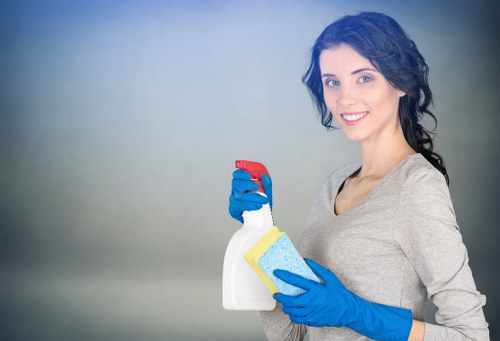 Cleaner and supervisor discussing a complaint resolution